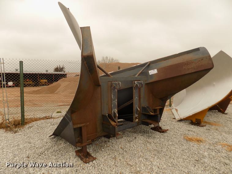 image for item DD2841 Rylind VP9 snow plow