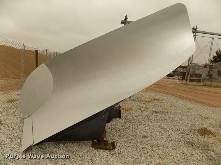 image for item DD2841 Rylind VP9 snow plow