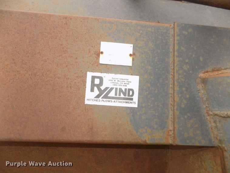 image for item DD2841 Rylind VP9 snow plow