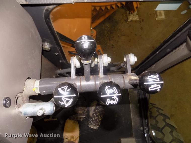 image for item DD2842 2005 Case 885 motor grader