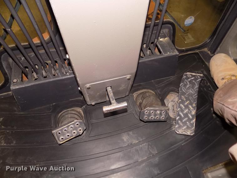 image for item DD2842 2005 Case 885 motor grader