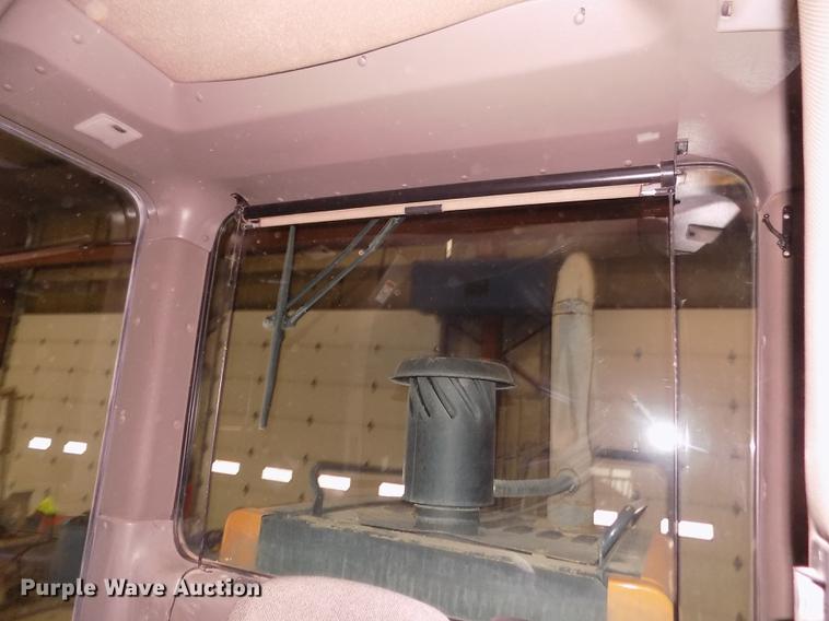 image for item DD2842 2005 Case 885 motor grader