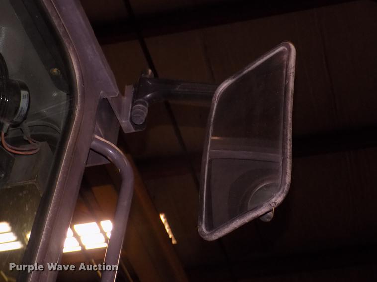 image for item DD2842 2005 Case 885 motor grader