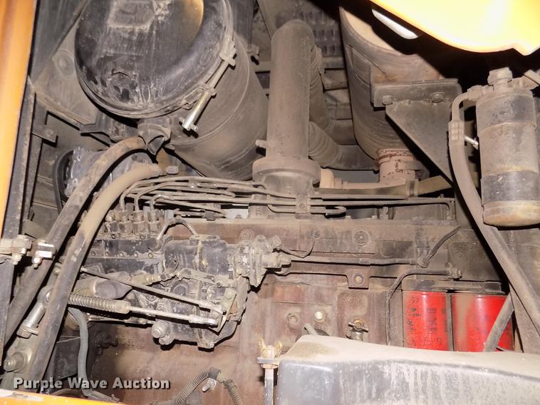 image for item DD2842 2005 Case 885 motor grader