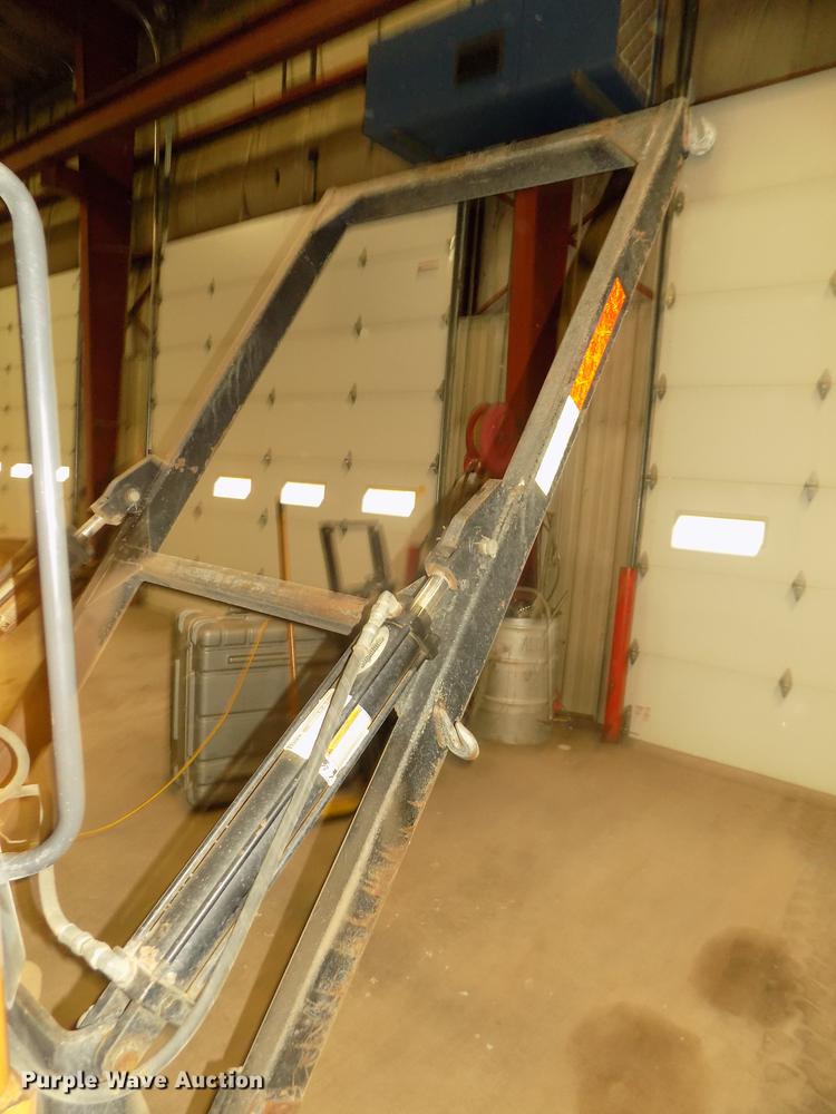 image for item DD2842 2005 Case 885 motor grader