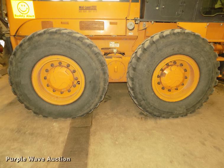 image for item DD2842 2005 Case 885 motor grader