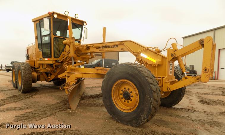image for item DD2843 1985 Caterpillar 140G motor grader