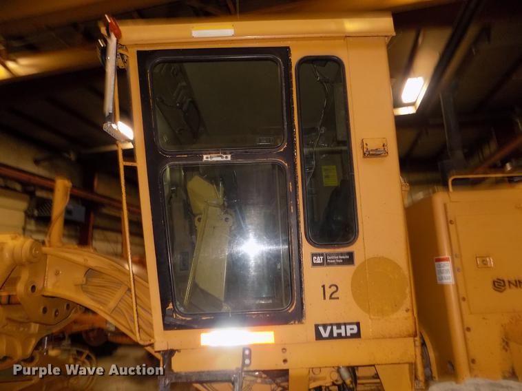 image for item DD2843 1985 Caterpillar 140G motor grader