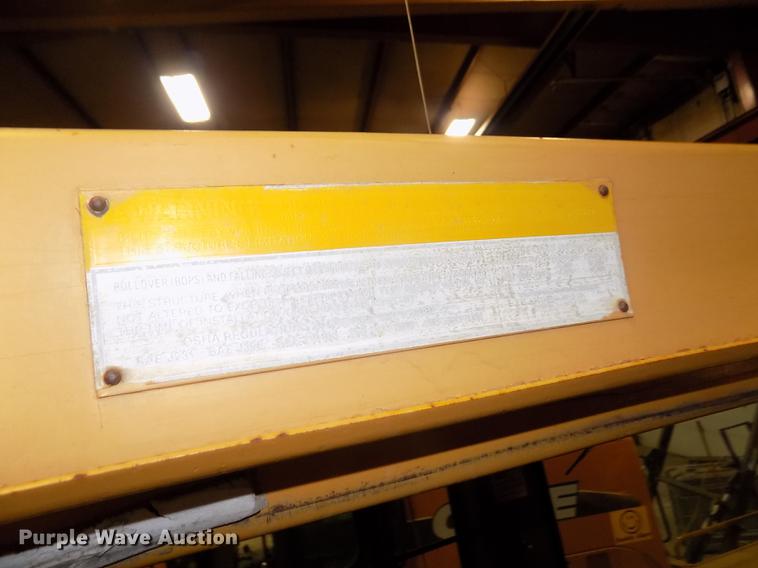 image for item DD2843 1985 Caterpillar 140G motor grader