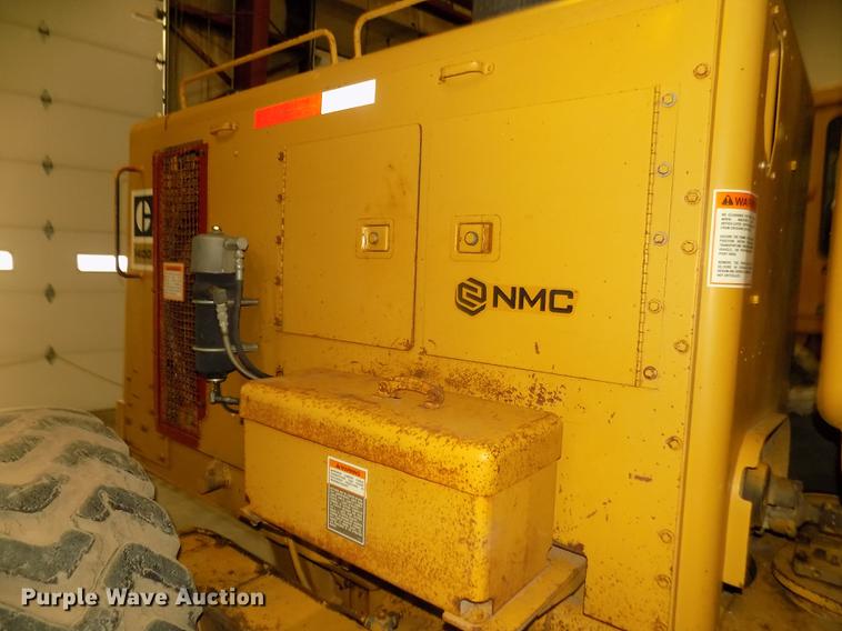 image for item DD2843 1985 Caterpillar 140G motor grader