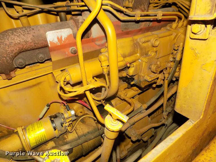 image for item DD2843 1985 Caterpillar 140G motor grader