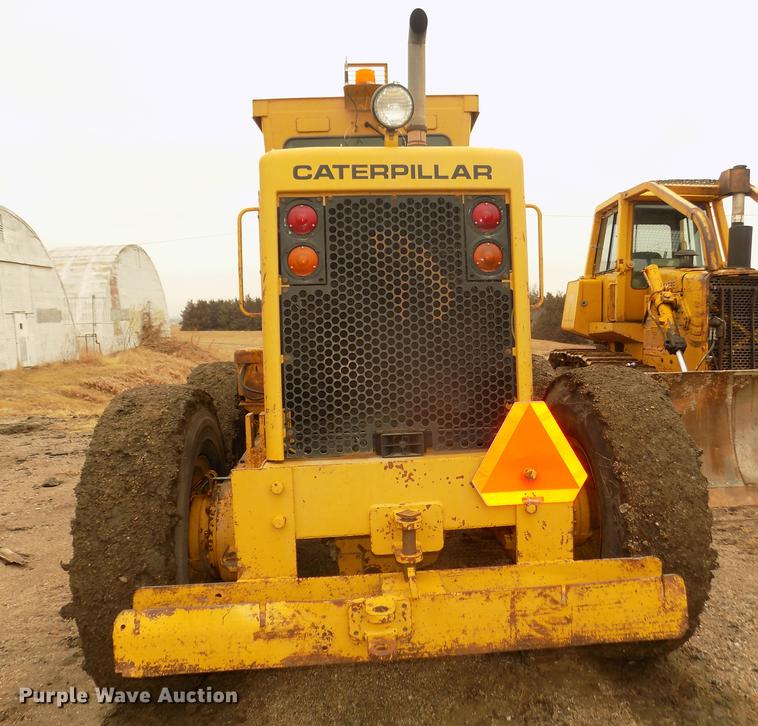 image for item DD2844 1985 Caterpillar 140G motor grader