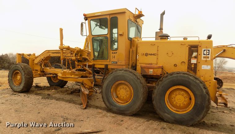 image for item DD2844 1985 Caterpillar 140G motor grader