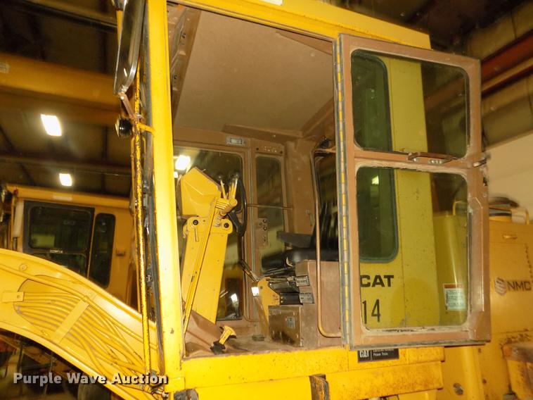 image for item DD2844 1985 Caterpillar 140G motor grader