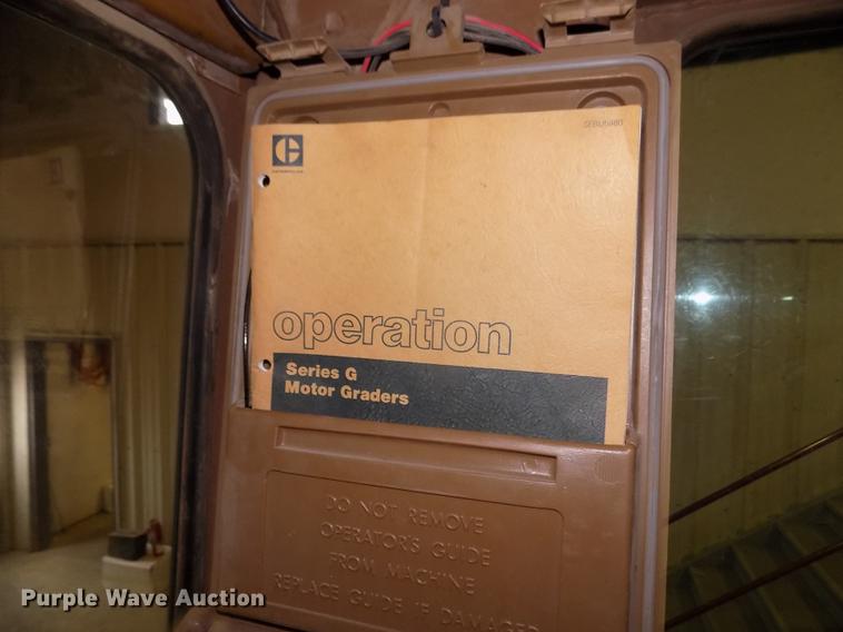 image for item DD2844 1985 Caterpillar 140G motor grader