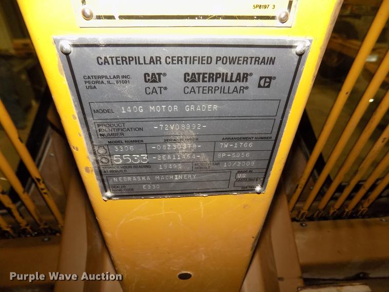 image for item DD2844 1985 Caterpillar 140G motor grader