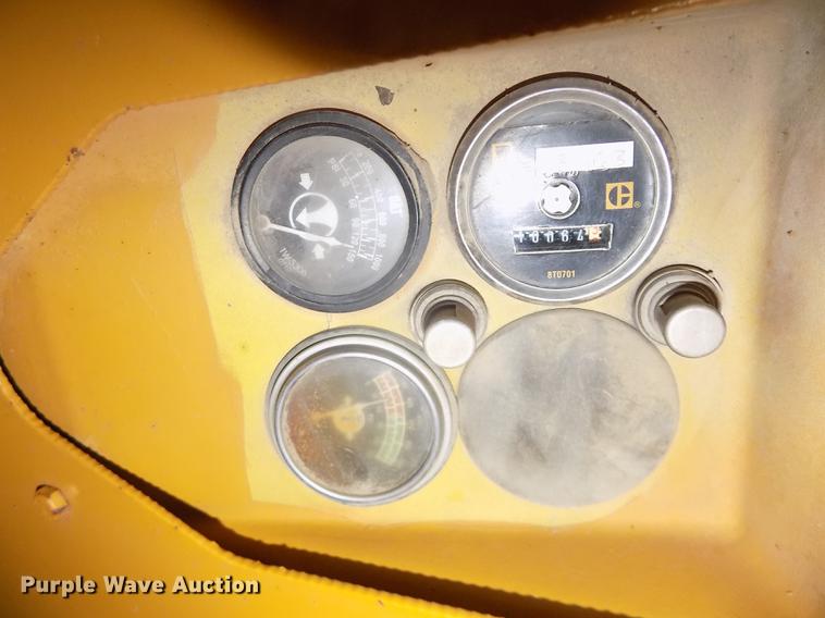 image for item DD2844 1985 Caterpillar 140G motor grader