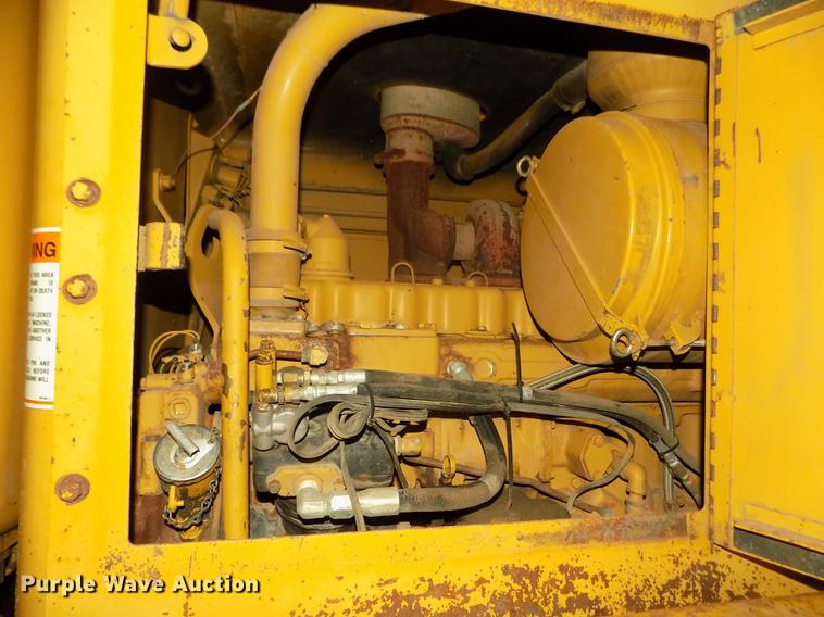 image for item DD2844 1985 Caterpillar 140G motor grader