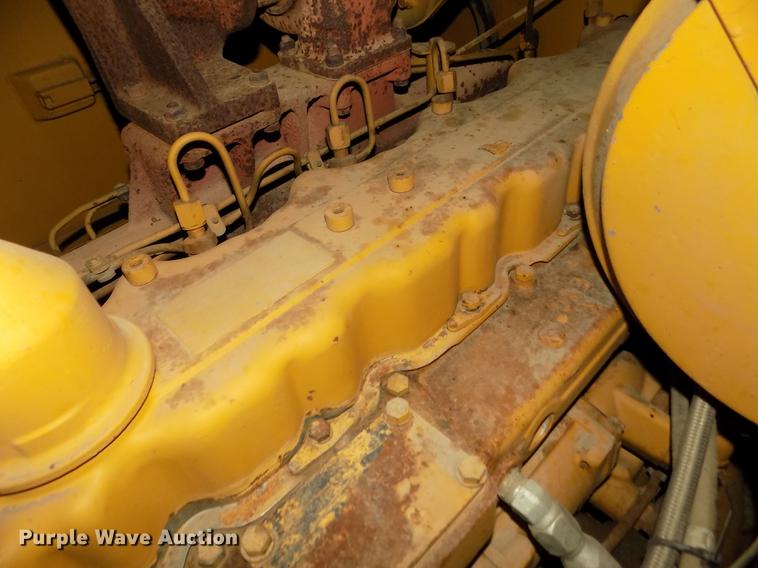 image for item DD2844 1985 Caterpillar 140G motor grader