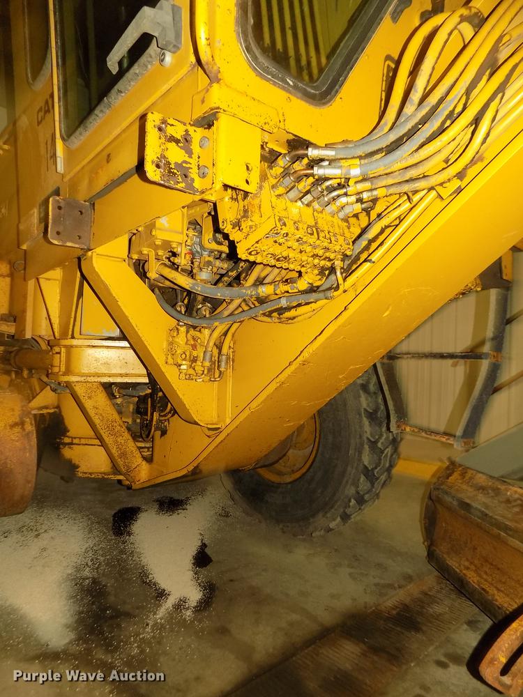 image for item DD2844 1985 Caterpillar 140G motor grader