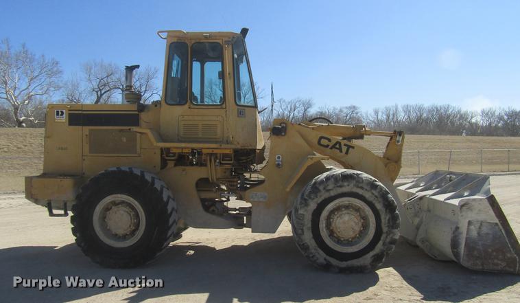 image for item DE3157 1992 Caterpillar 936E wheel loader