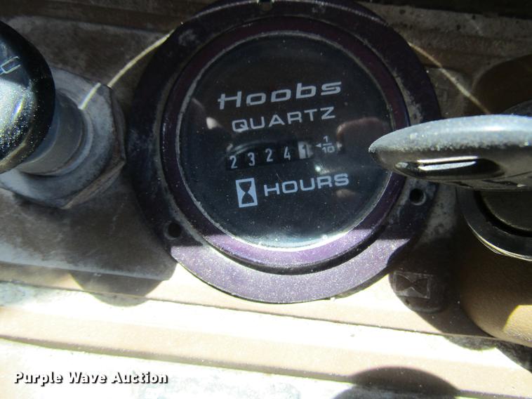 image for item DE3157 1992 Caterpillar 936E wheel loader