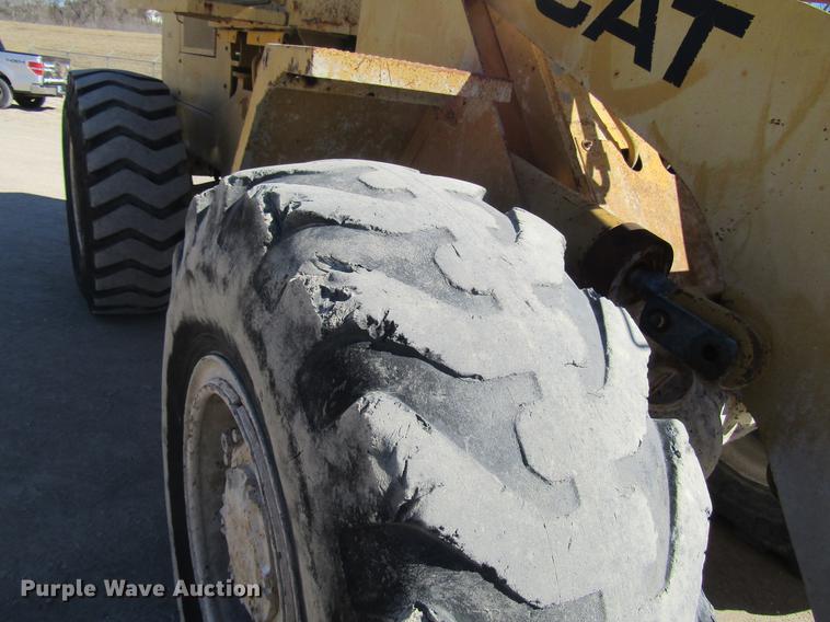 image for item DE3157 1992 Caterpillar 936E wheel loader