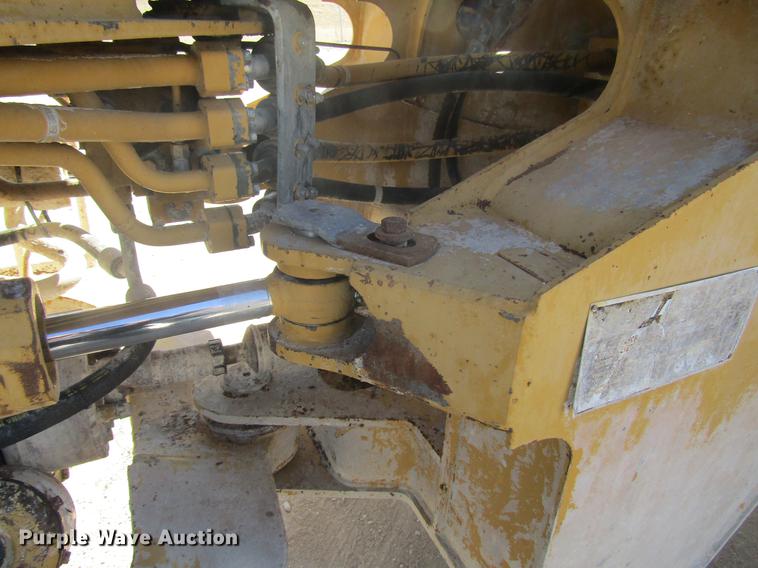 image for item DE3157 1992 Caterpillar 936E wheel loader