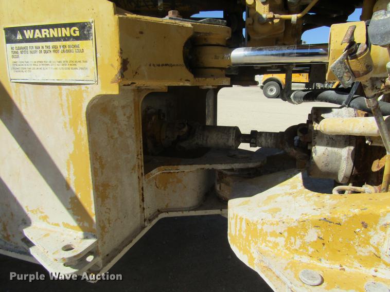 image for item DE3157 1992 Caterpillar 936E wheel loader