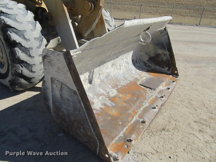 image for item DE3157 1992 Caterpillar 936E wheel loader