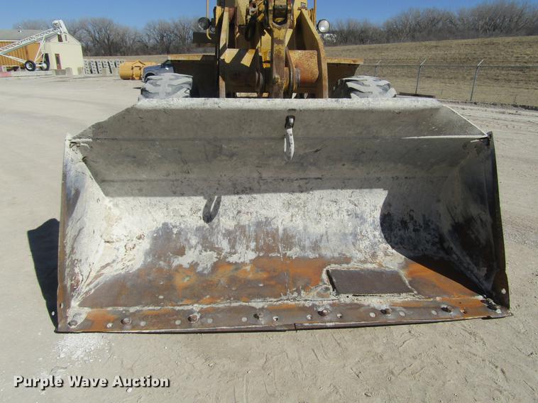 image for item DE3157 1992 Caterpillar 936E wheel loader