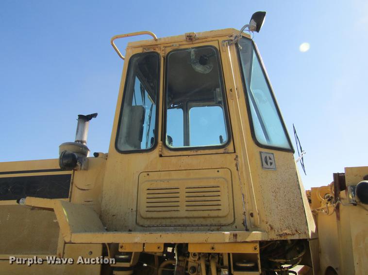 image for item DE3157 1992 Caterpillar 936E wheel loader