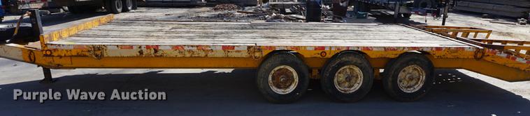 image for item DE3162 1973 JFW utility trailer