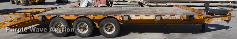 image for item DE3162 1973 JFW utility trailer