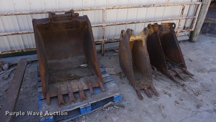 image for item DE3164 1999 Caterpillar 416C IT backhoe