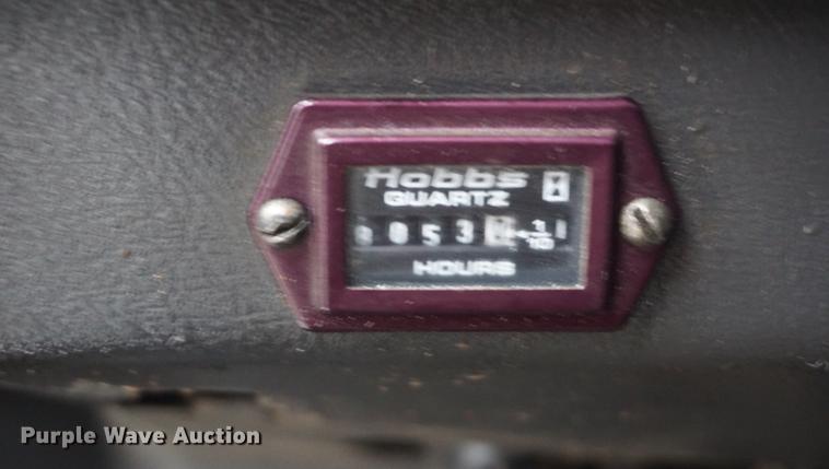 image for item DE3192 2002 Volvo VHD64F crane truck