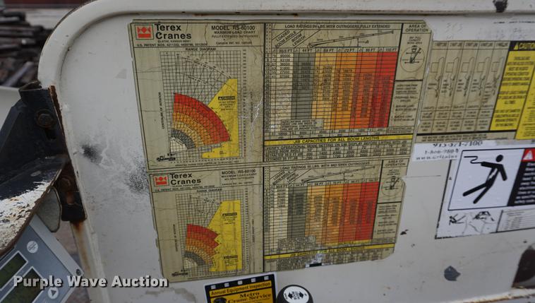 image for item DE3192 2002 Volvo VHD64F crane truck