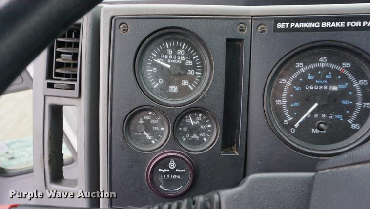 image for item DE3194 2002 Sterling SC8000 Cargo street sweeper