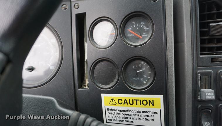 image for item DE3194 2002 Sterling SC8000 Cargo street sweeper