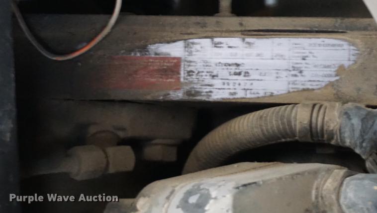 image for item DE3194 2002 Sterling SC8000 Cargo street sweeper