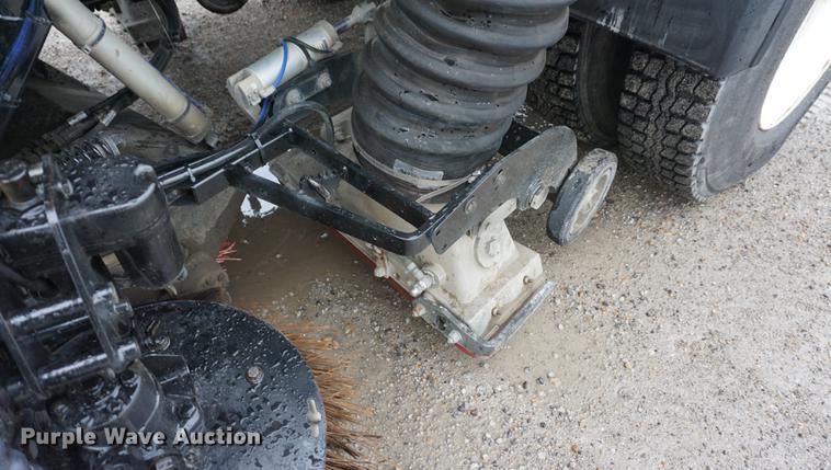 image for item DE3194 2002 Sterling SC8000 Cargo street sweeper