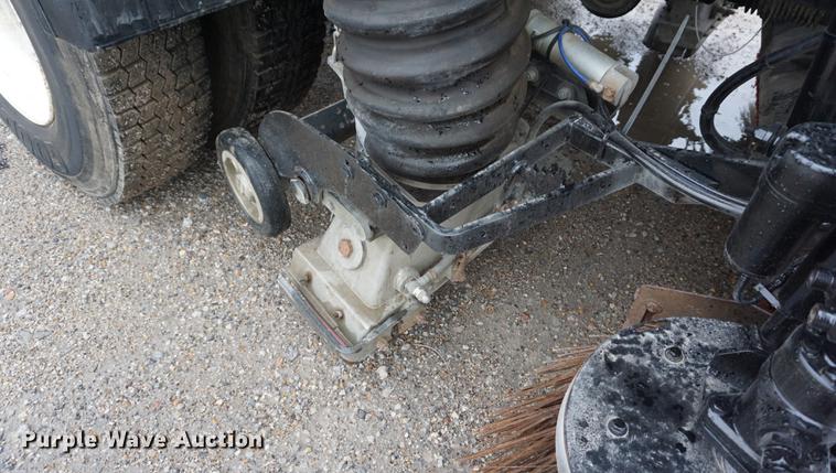 image for item DE3194 2002 Sterling SC8000 Cargo street sweeper