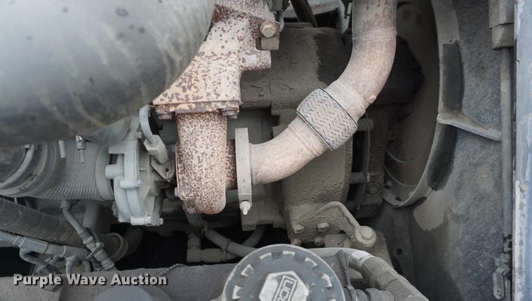 image for item DE3194 2002 Sterling SC8000 Cargo street sweeper