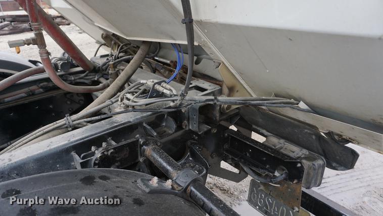 image for item DE3194 2002 Sterling SC8000 Cargo street sweeper