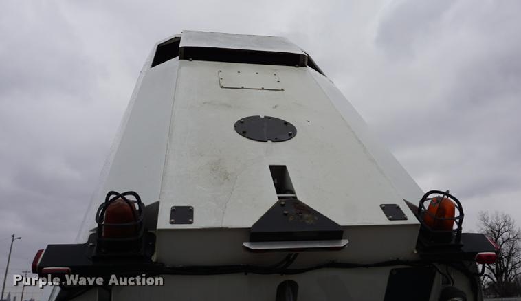 image for item DE3194 2002 Sterling SC8000 Cargo street sweeper