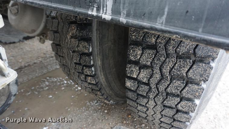 image for item DE3194 2002 Sterling SC8000 Cargo street sweeper