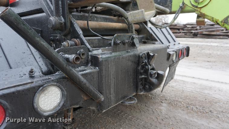 image for item DE3195 1999 Mack CH613 roll-off container truck