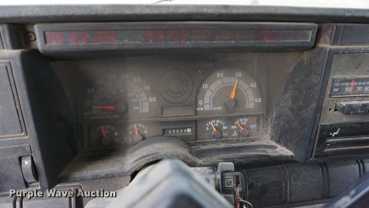 image for item DE3197 1991 Chevrolet Kodiak dump truck