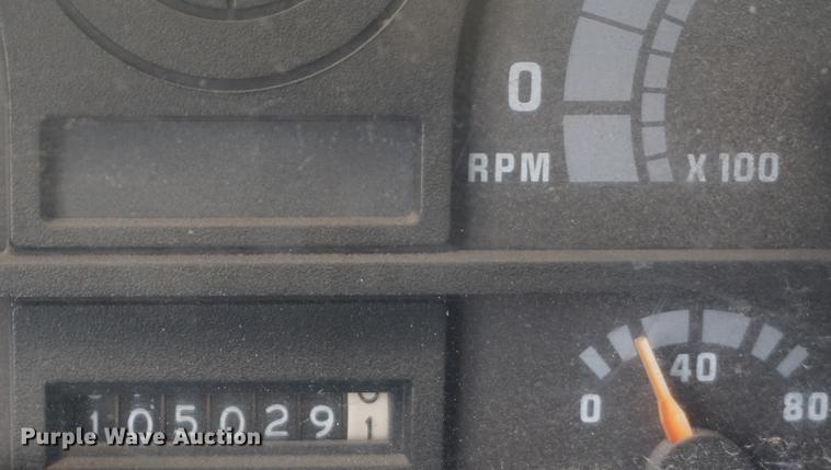 image for item DE3197 1991 Chevrolet Kodiak dump truck