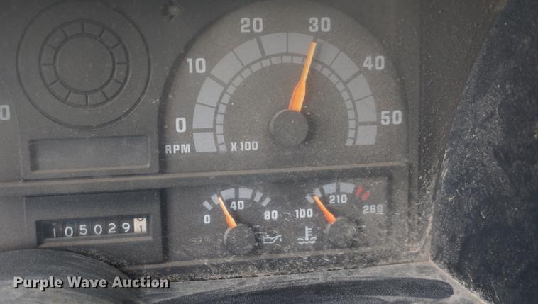 image for item DE3197 1991 Chevrolet Kodiak dump truck